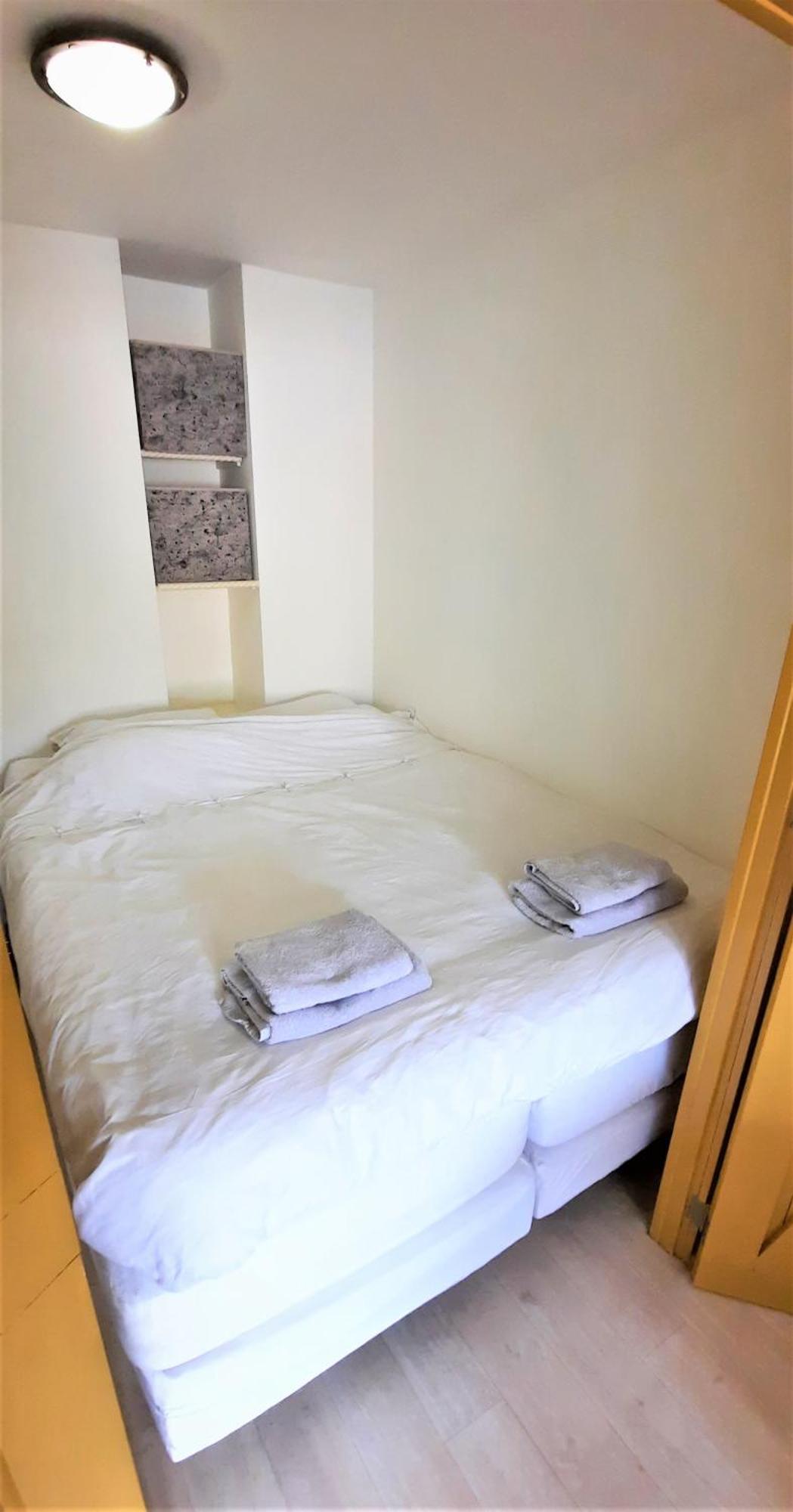 Appartement 2 Met Terras Aan De Tuin Van Op De Roemte Baflo 외부 사진